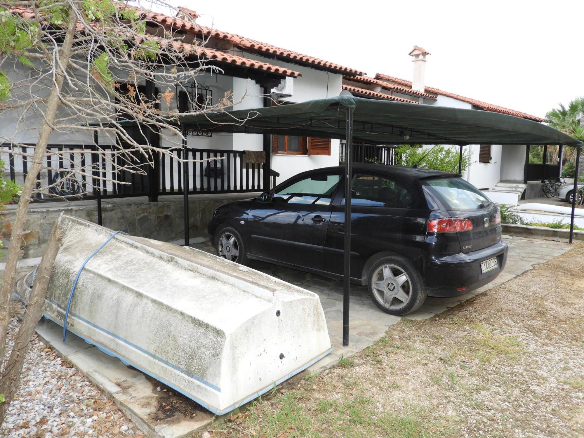 Sangue Blu Beachfront Villa Apartment Agios Nikolaos  Exterior photo
